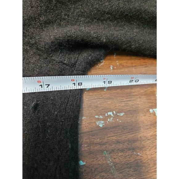 Last Brand Black Cashmere V Neck Sweater Medium Womens Fall Winter - Picture 8 of 8